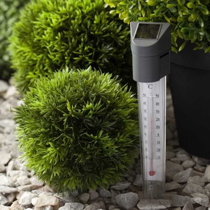 Садовый светильник-градусник ЭРА ERATR024-02 на солнечной батарее сталь пластик серый 33 см B0038503 Садовый светильник-градусник ЭРА ERATR024-02 на солнечной батарее сталь пластик серый 33 см B0038503