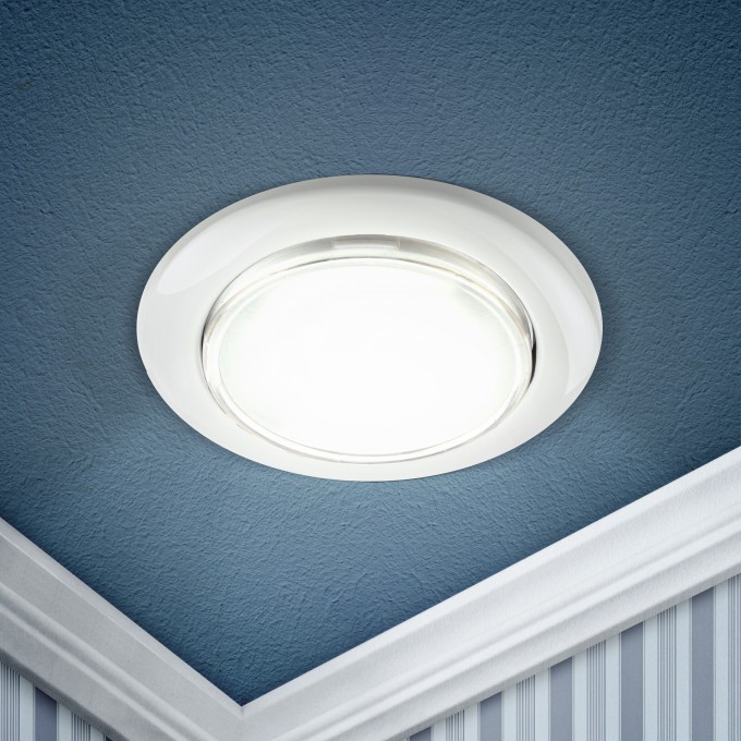 Светильник ЭРА KL35 WH /1 под лампу GХ53 220V 13W белый B0048944 Светильник ЭРА KL35 WH /1 под лампу GХ53 220V 13W белый B0048944